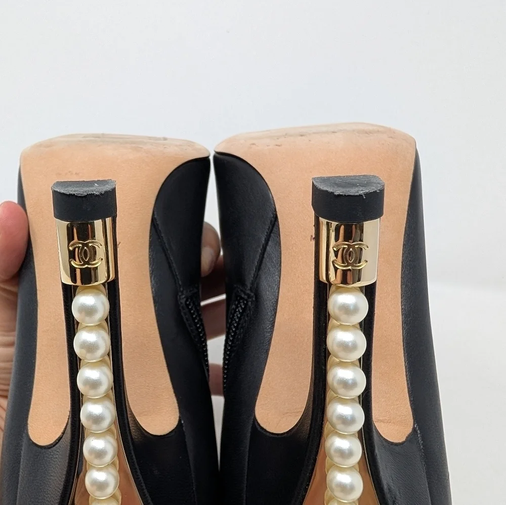 Chanel Cap Toe Pearl Stiletto Heel Black Ankle Boots Celebrity CC Logo Size 37